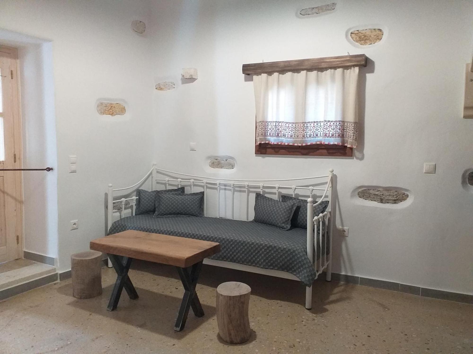 Imellos Apérathos 部屋 写真